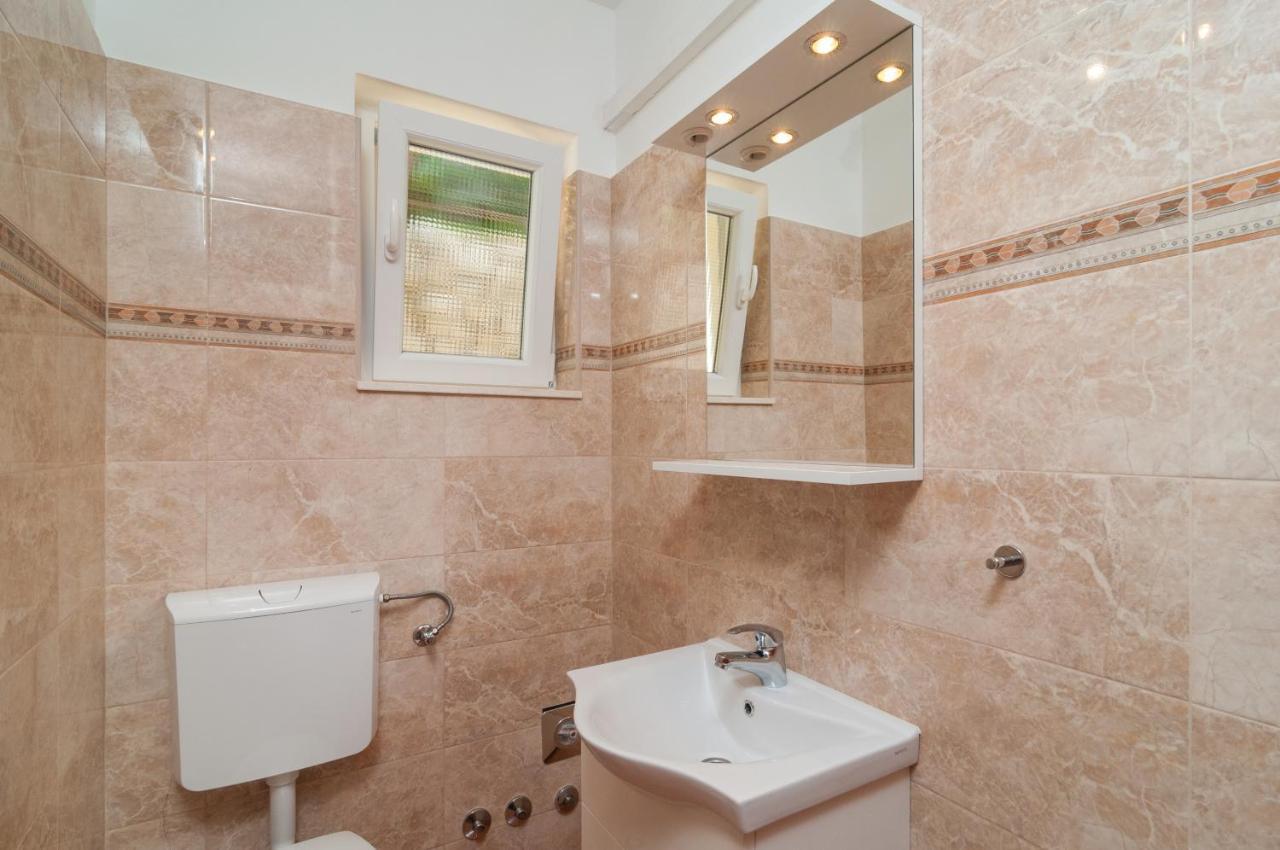 Apartament Victoria *